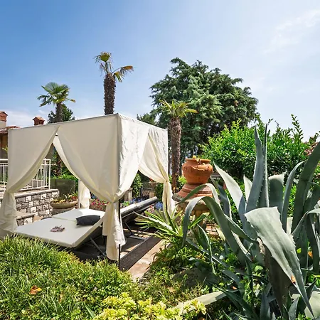 Nika By Interhome Ičići