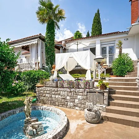 Apartmán Nika By Interhome