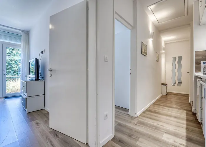 Nika By Interhome *