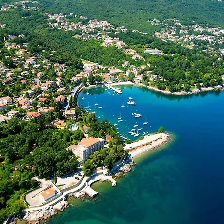 Apartman Nika By Interhome