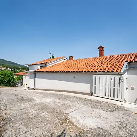 Apartman Nika By Interhome