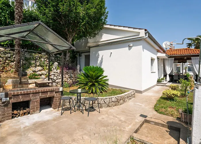 Apartman Nika By Interhome *